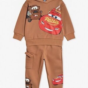 Disney Brown and Red Cars Matching Set